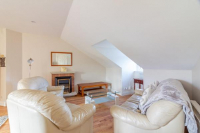 GuestReady - Castle Proximity and Modern Charm